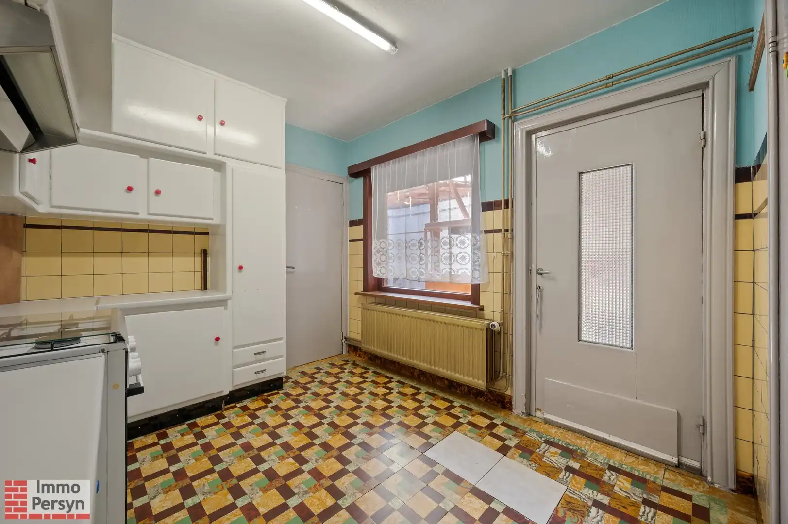 Karaktervol pand met veel potentieel en riante loods te Scherpenheuvel foto 13