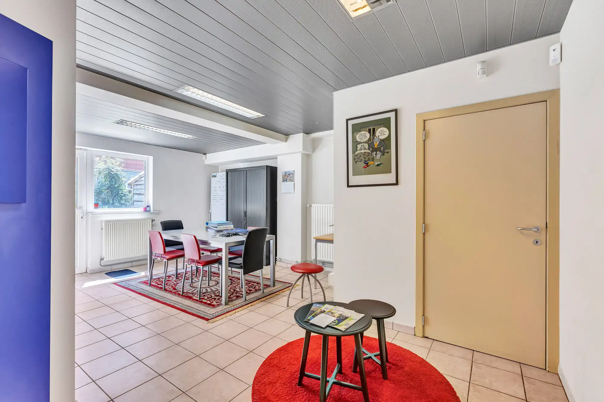Commercieel gelijkvloers met ruim appartement foto 10