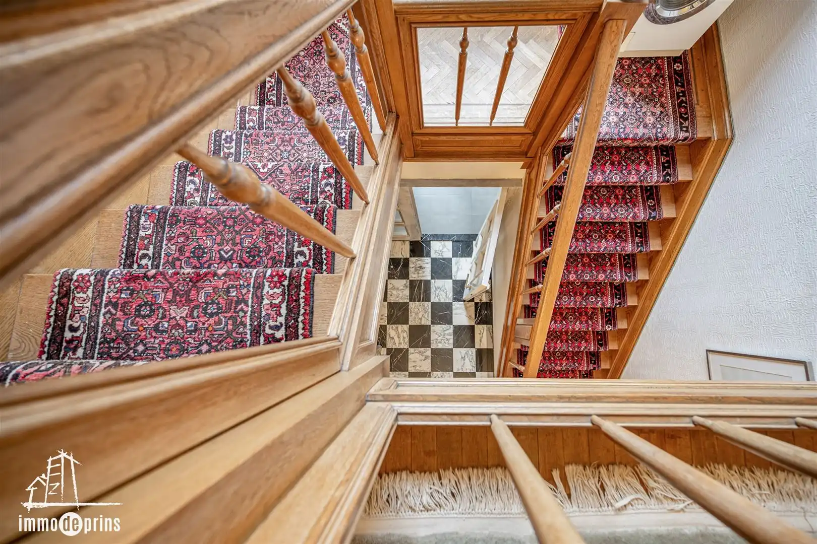 Handelspand met grote burgerwoning foto 15