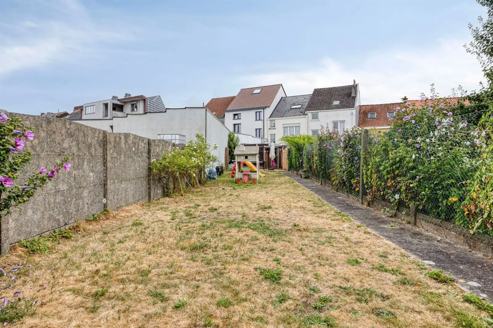 Instapklare woning (EPC C) met 3 slaapkamers en tuin foto 3