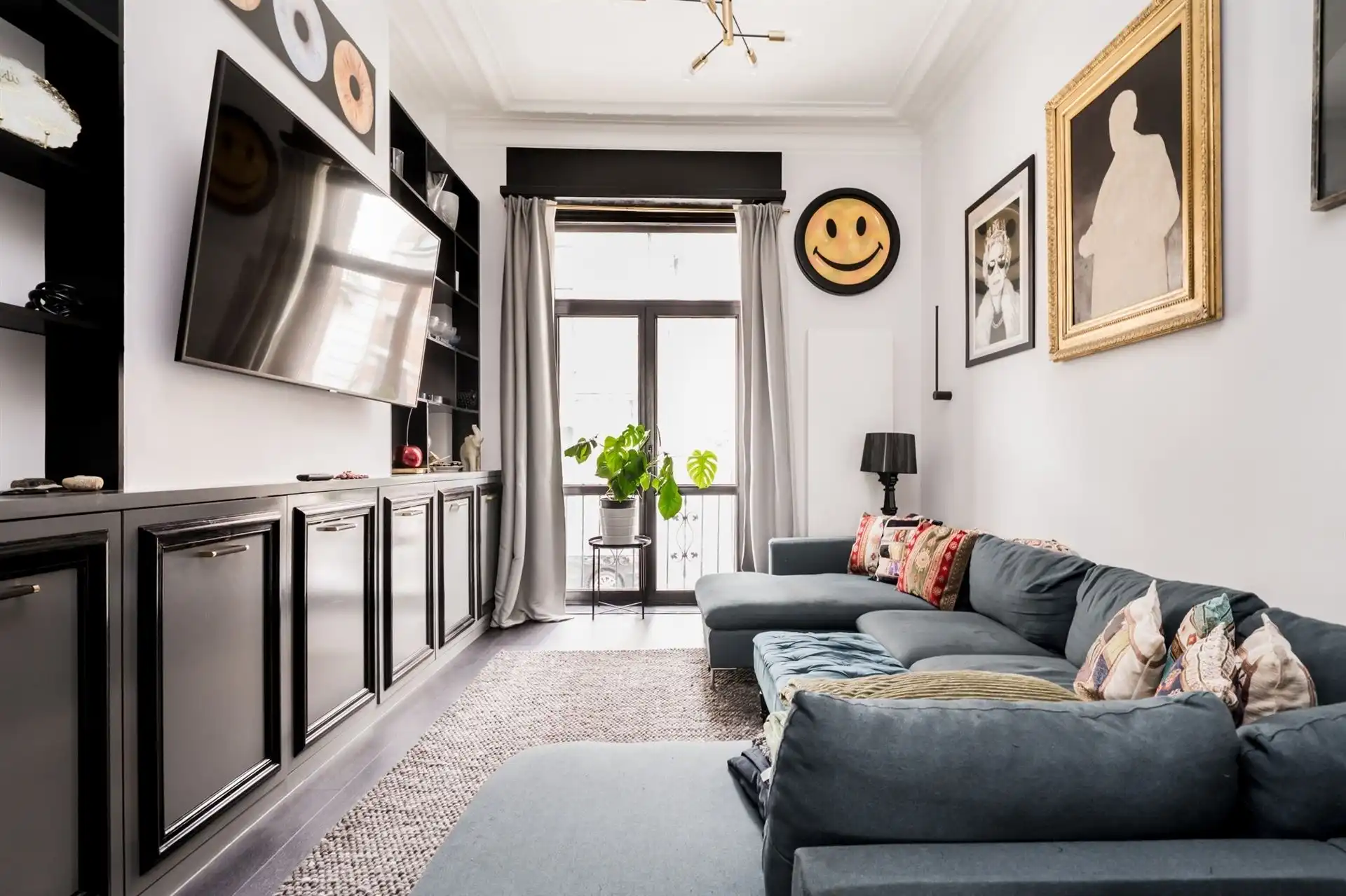 Uniek, gerenoveerd herenhuis op een toplocatie in de Europese wijk foto 7