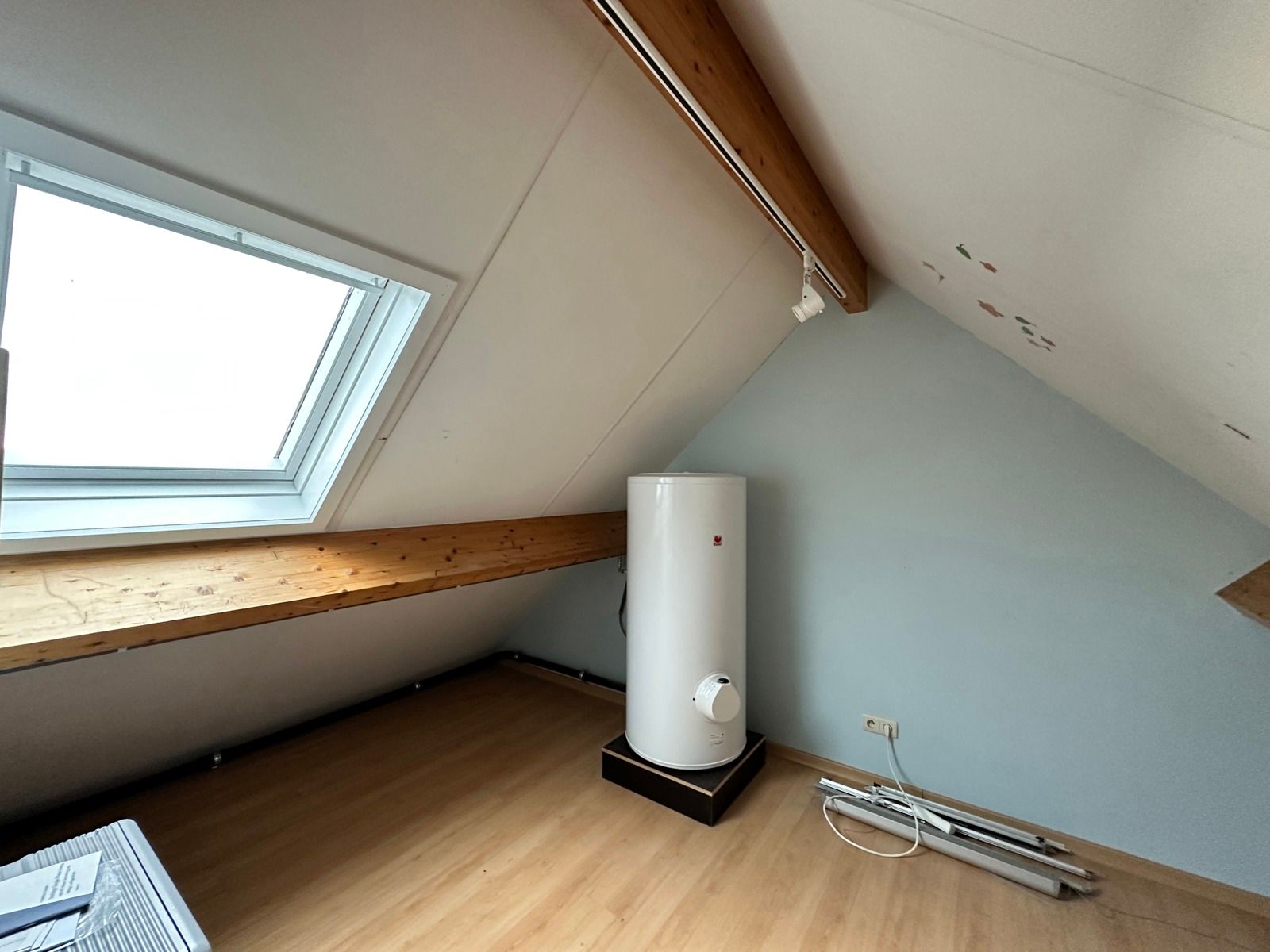 Gerenoveerde instapklare woning met tuin & terras & garages foto 39