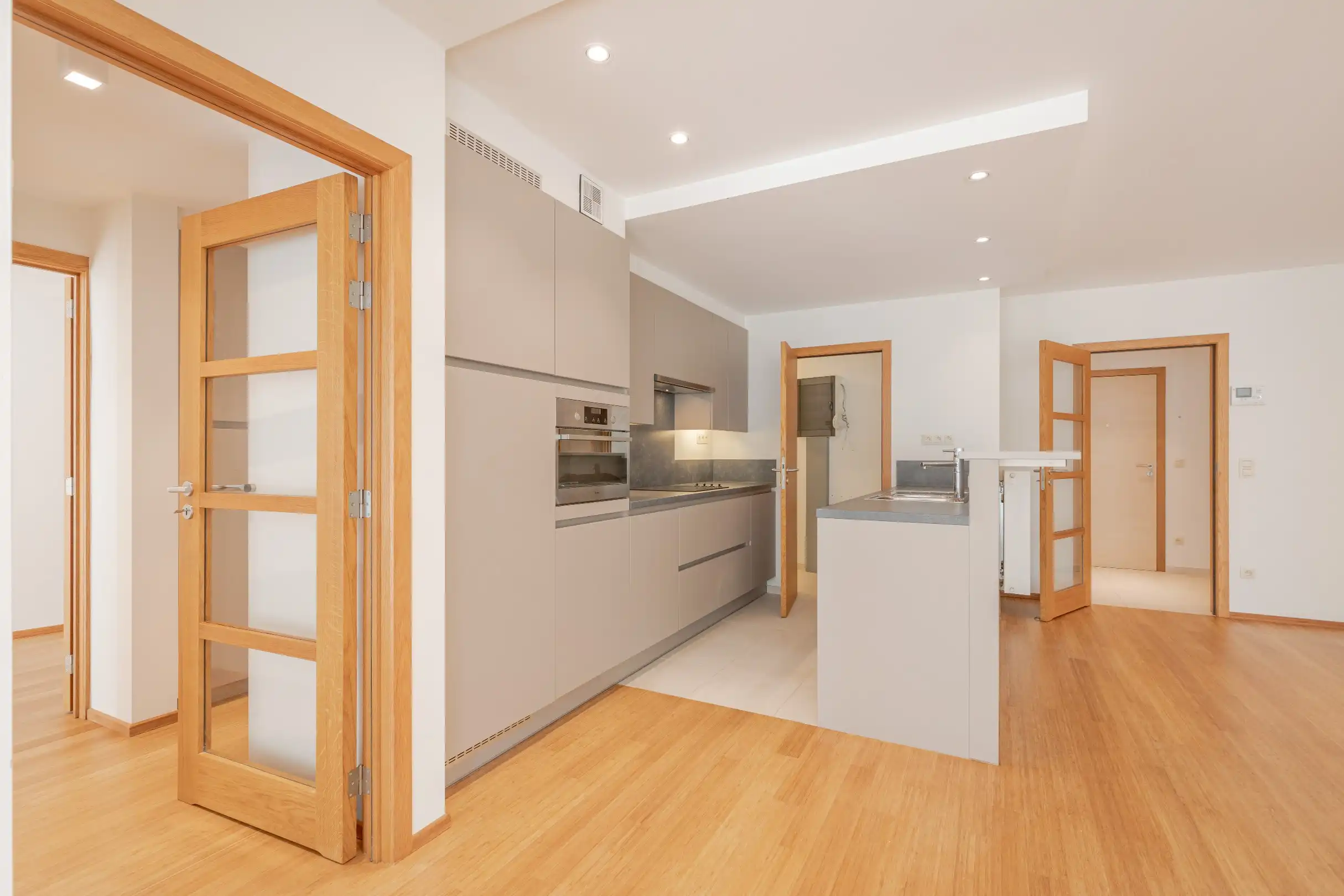 Ruim 2-slaapkamer appartement te Kessel-Lo foto 6