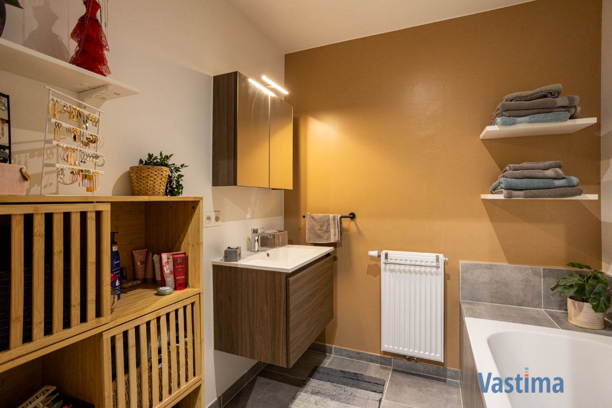 Recente gezinswoning met ruimte, comfort én een uitstekende ligging foto 18