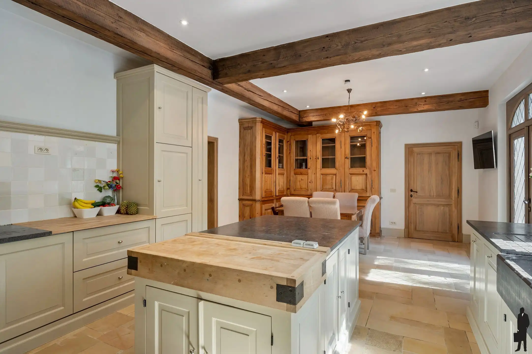 Karaktervolle villa met binnenzwembad in de "Lint" foto 15