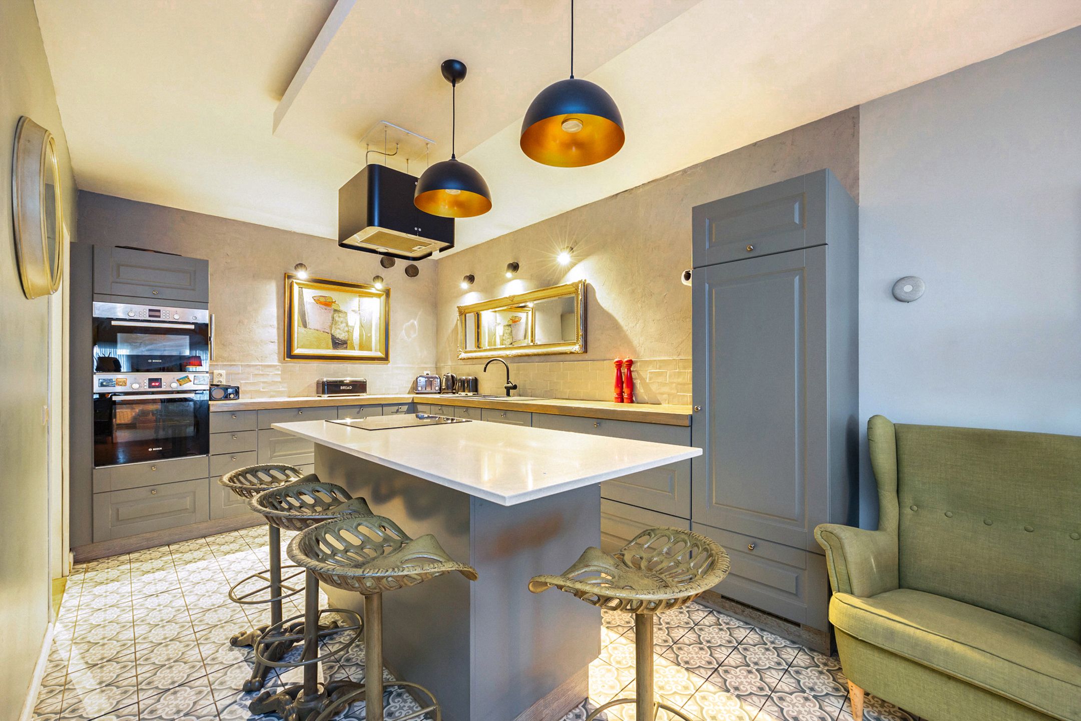 ANTWERPEN THEATER - Ruim drie-slaapkamerappartement  foto 4