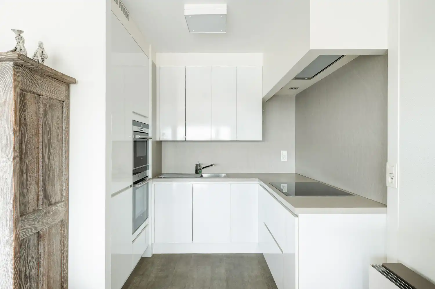 Lichtrijk appartement met 3 slaapkamers met uitzicht op het meer foto 7