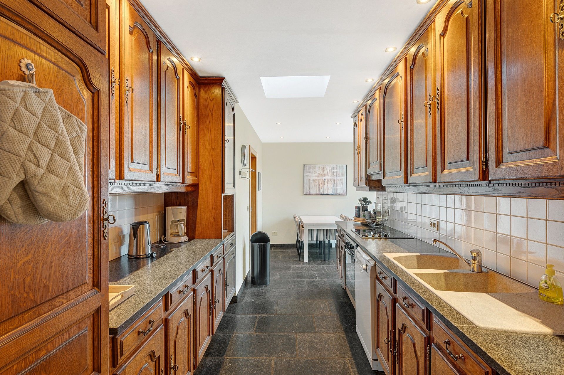 Historisch, uitzonderlijke woning met ongekend potentieel te Damme foto 22