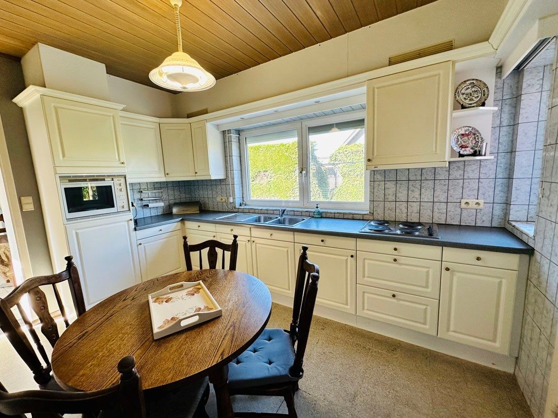 Karaktervolle woning net buiten de Grote Ring van Hasselt foto 7