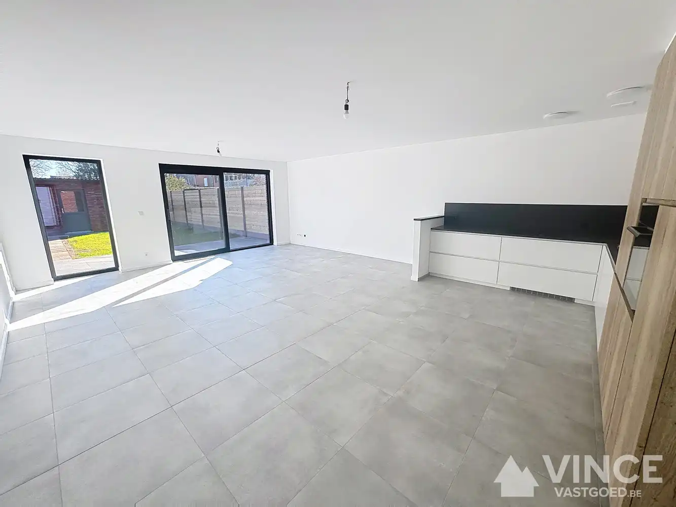 Nagelnieuwe woning met 3 slaapkamers in rustige wijk foto 6