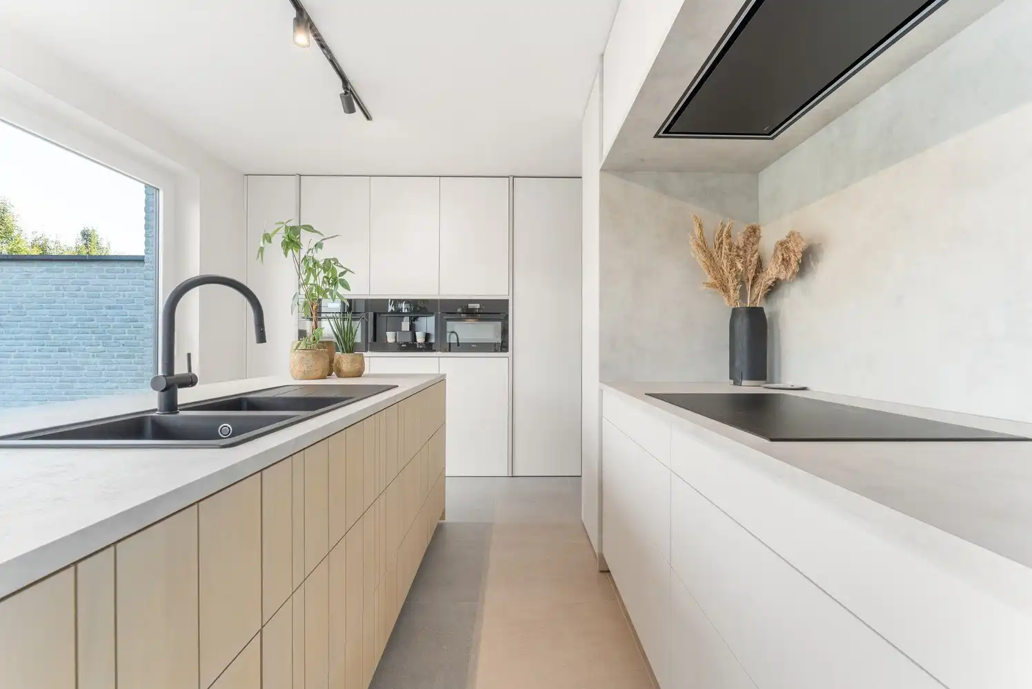 Exclusieve, recente nieuwbouwwoning met 5/6 slpks + tuin! foto 7