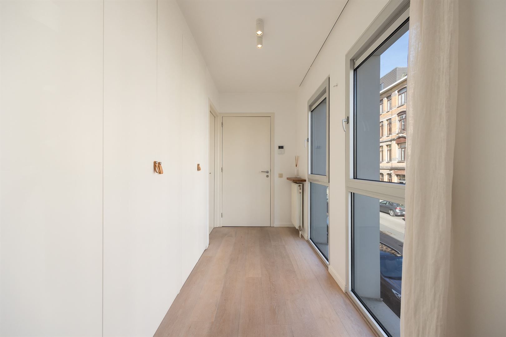 Modern appartement met terrassen foto 9