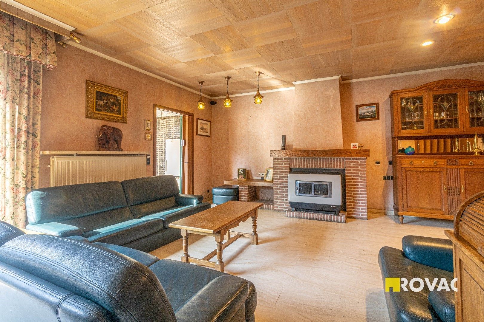 Ruime woning met 4 slaapkamers én veel potentieel nabij centrum foto 4