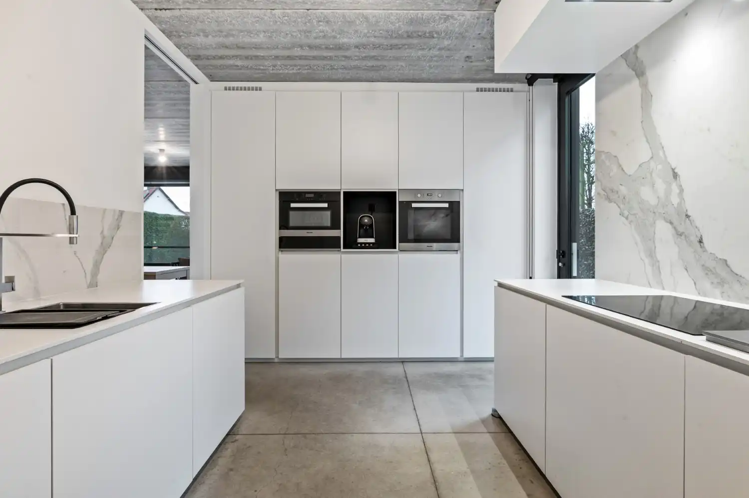 RECENTE HANDELSWONING OP COMMERCIELE LIGGING! foto 12