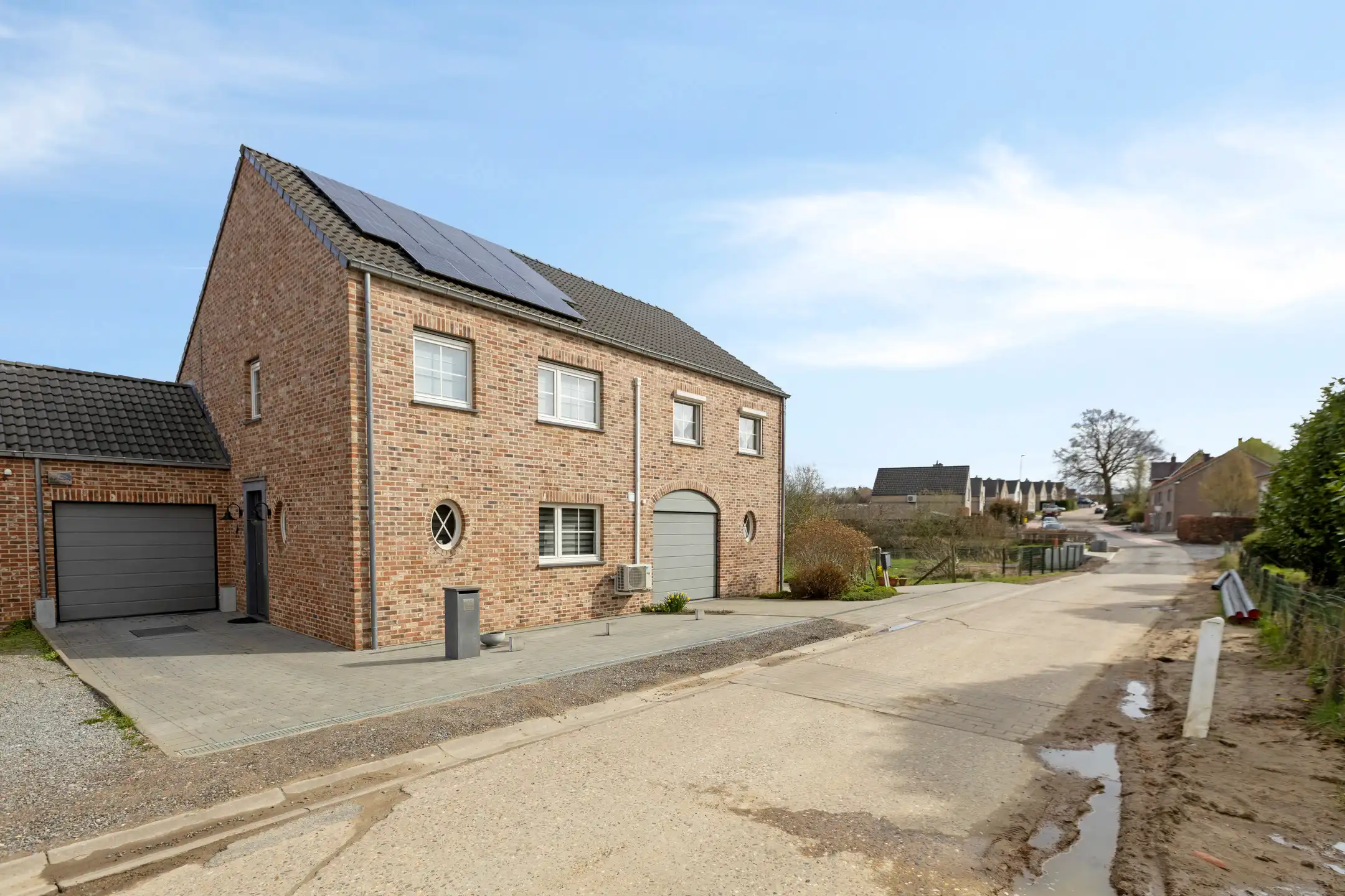 Instapklare, energiezuinige woning met prachtig vergezicht  foto {{pictureIndex}}