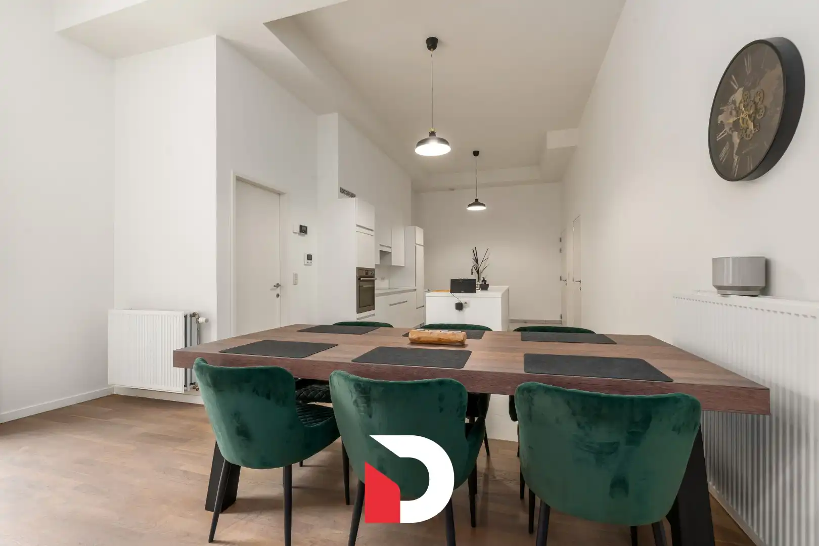 Klassevol appartement met ruim terras en tuintje in hartje Brugge  foto 4