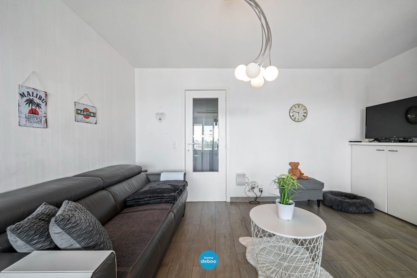 Instapklaar appartement met zonneterras en zijdelings zeezicht foto 7