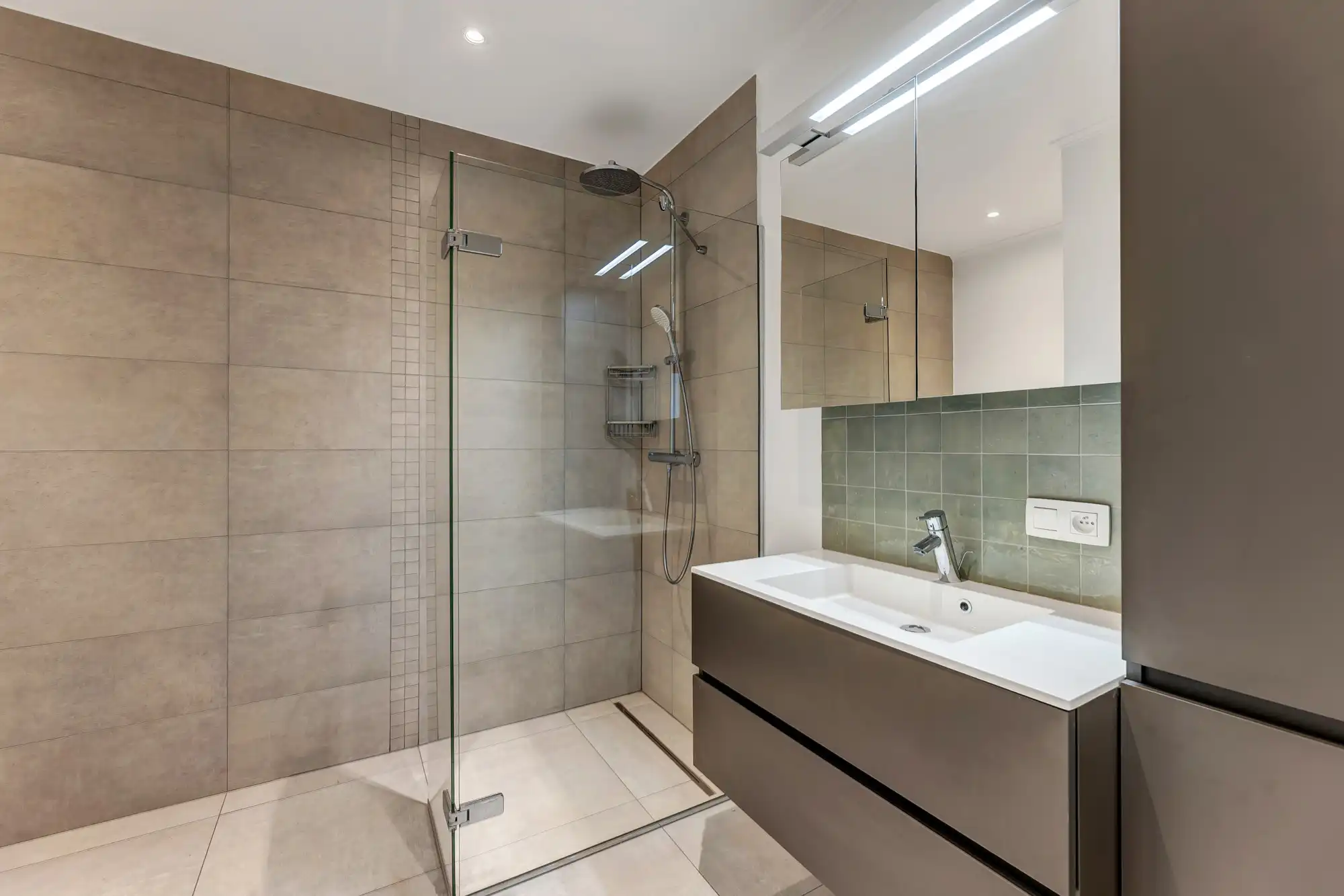 Prachtig gelijkvloers appartement met tuin foto 17