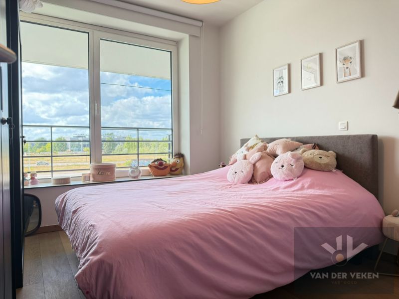 Prachtig 3 slaapkamer appartement op een toplocatie!! foto 10