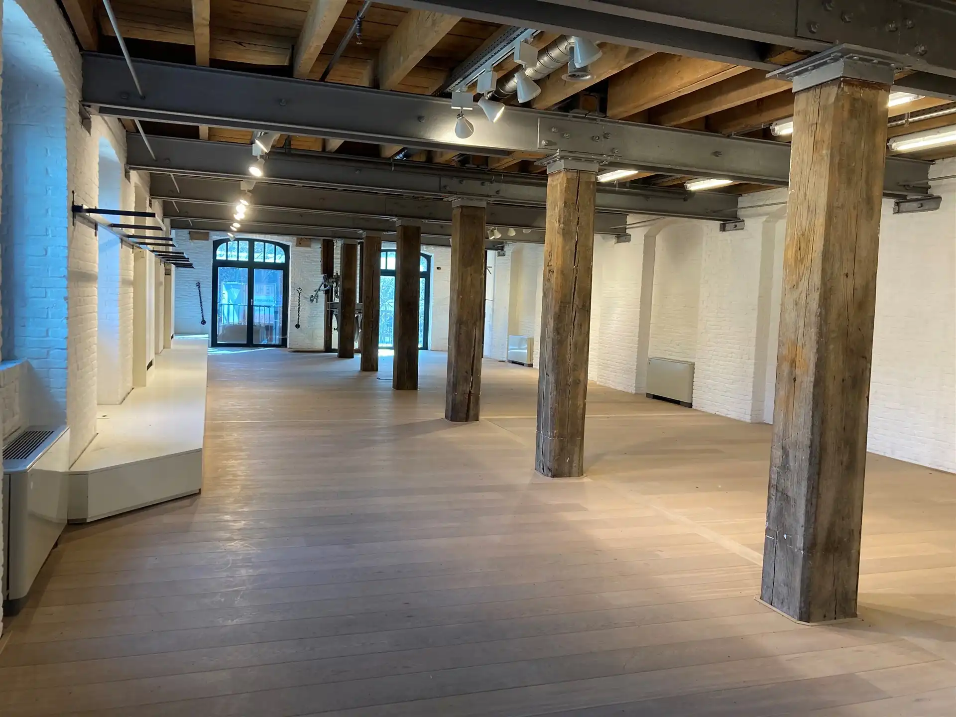 Kantoor 508m² te huur foto 21