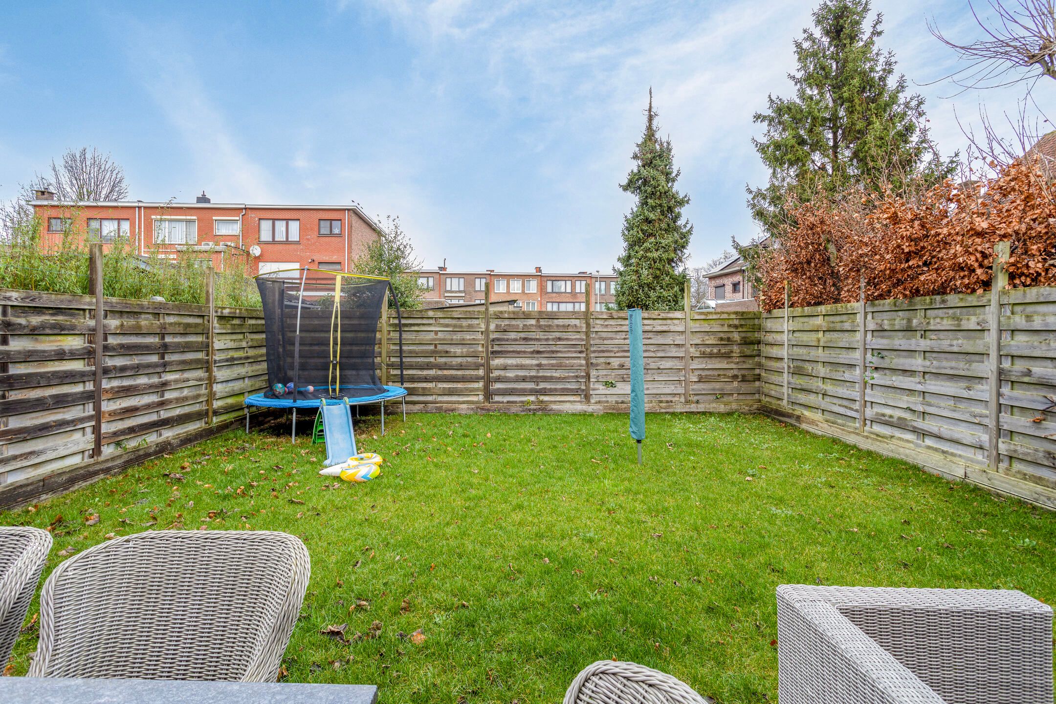 B&B Moment : MODERNE en instapklare HOB (3-4 slpk) met garage en gezellige tuin foto 3