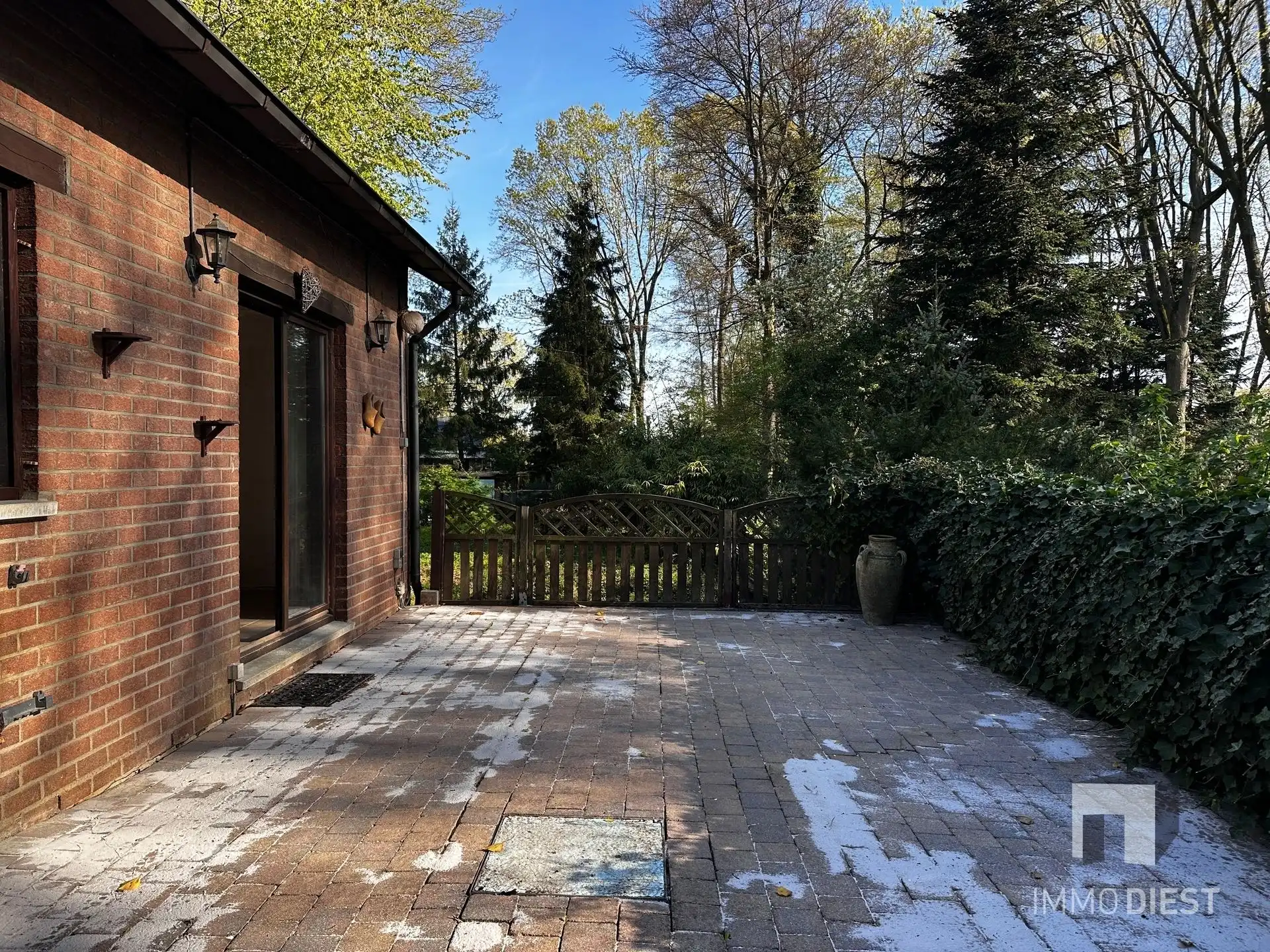 Te renoveren woning met 4 slaapkamers op Schellekensberg foto 11