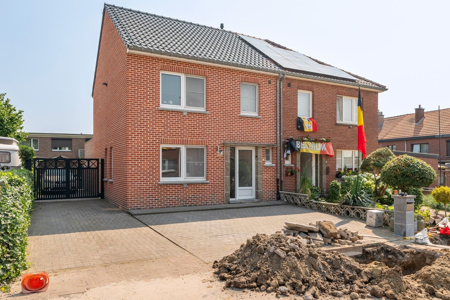 Gerenoveerde woning met 3 slpkm foto 4