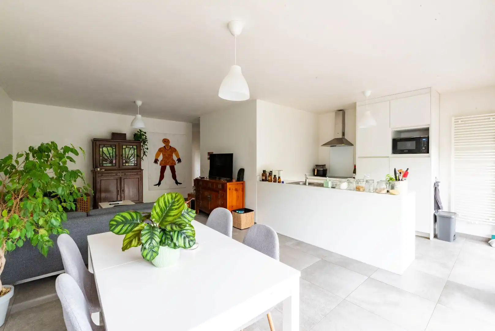 Rustig gelegen 2-slaapkamer appartement met 2 terrassen!    foto 3