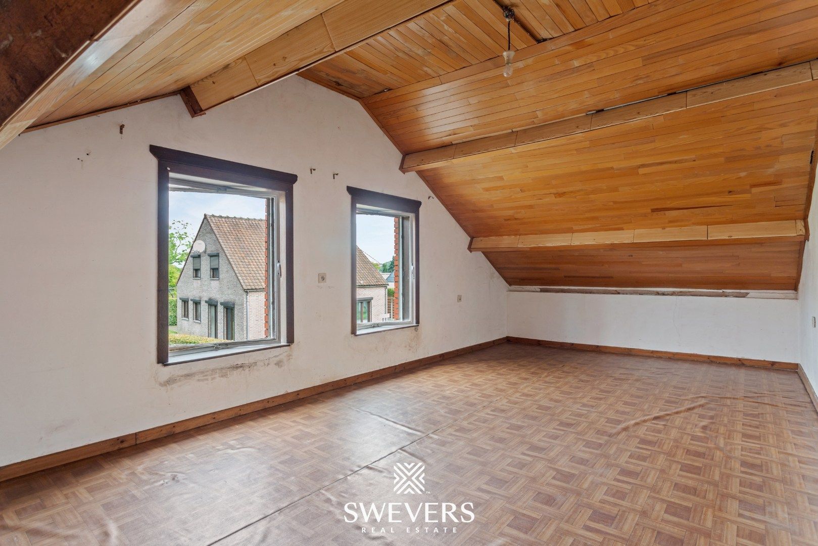 Te renoveren woning met veel potentieel op toplocatie te Diepenbeek foto 18