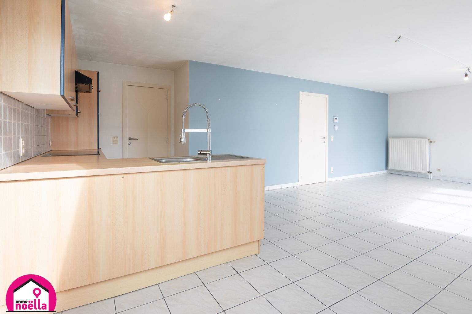 TE KOOP TE WESTENDE RUIM EN ZONNIG APPARTEMENT! foto 8