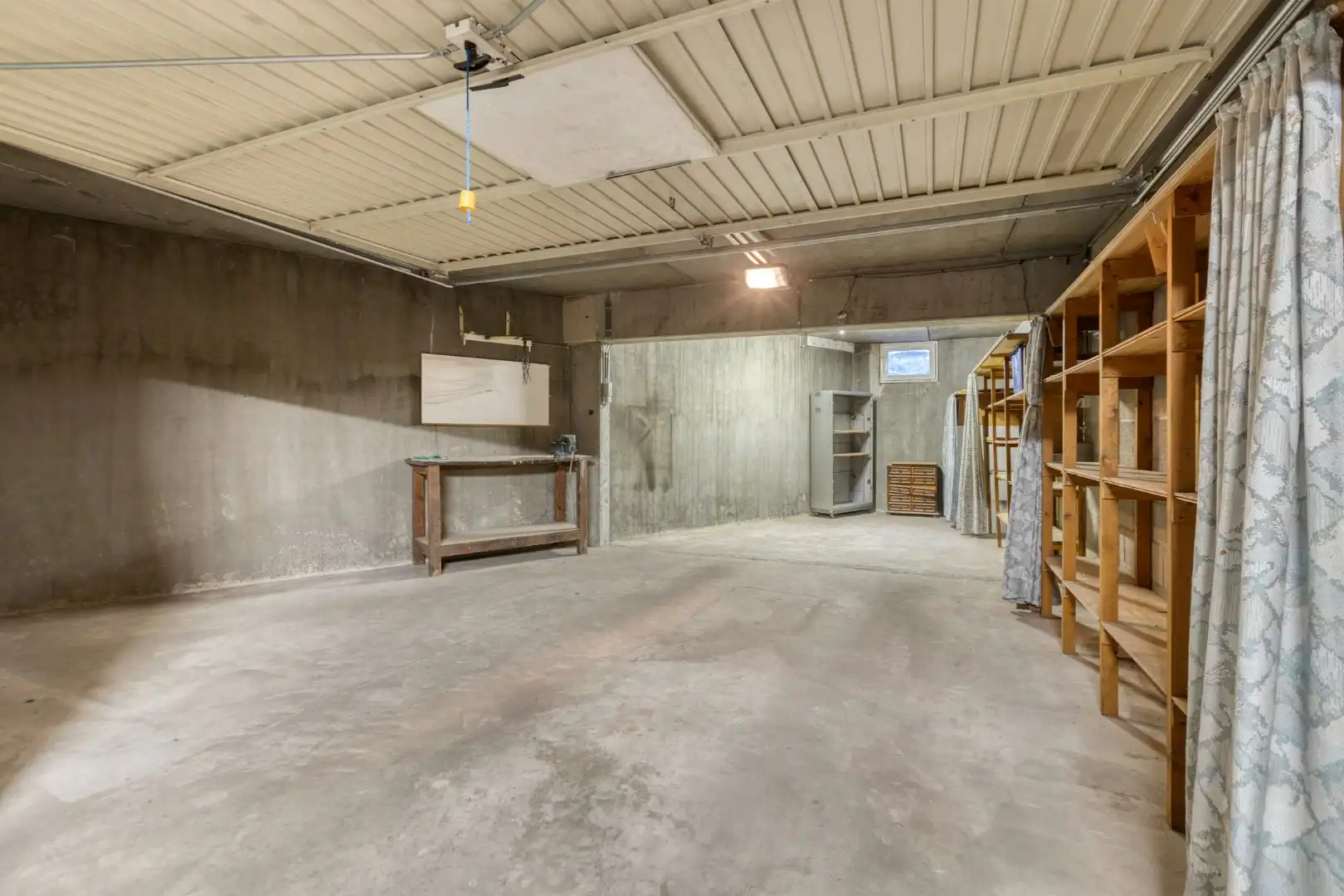 Centraal gelegen appartement met 3 slaapkamers en ruime garage !  foto 22