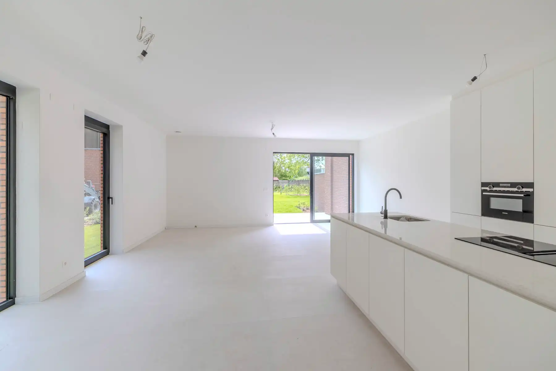 Nieuwbouw woning met 4 slaapkamers foto 5