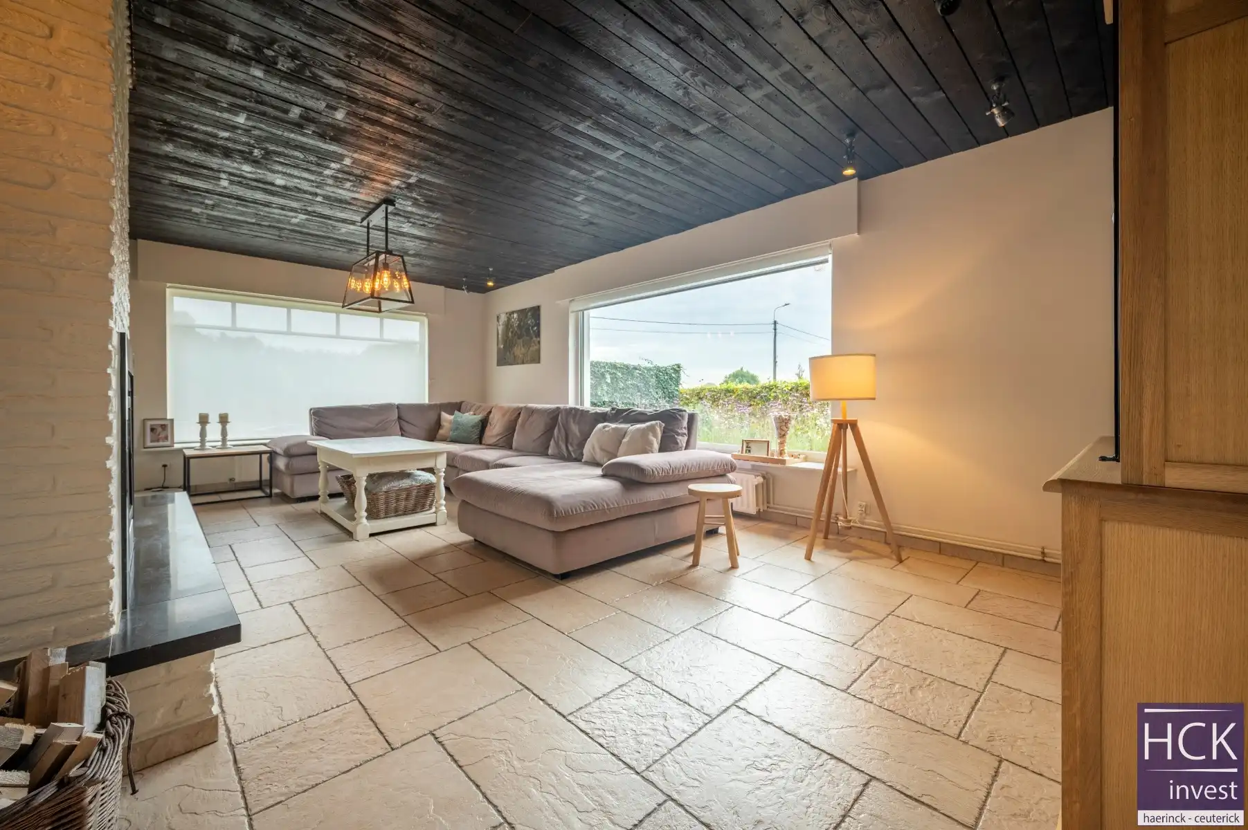 KRUISHOUTEM - Instapklare en prachtig gelegen woning met 4 SLPK. én zwembad foto 6