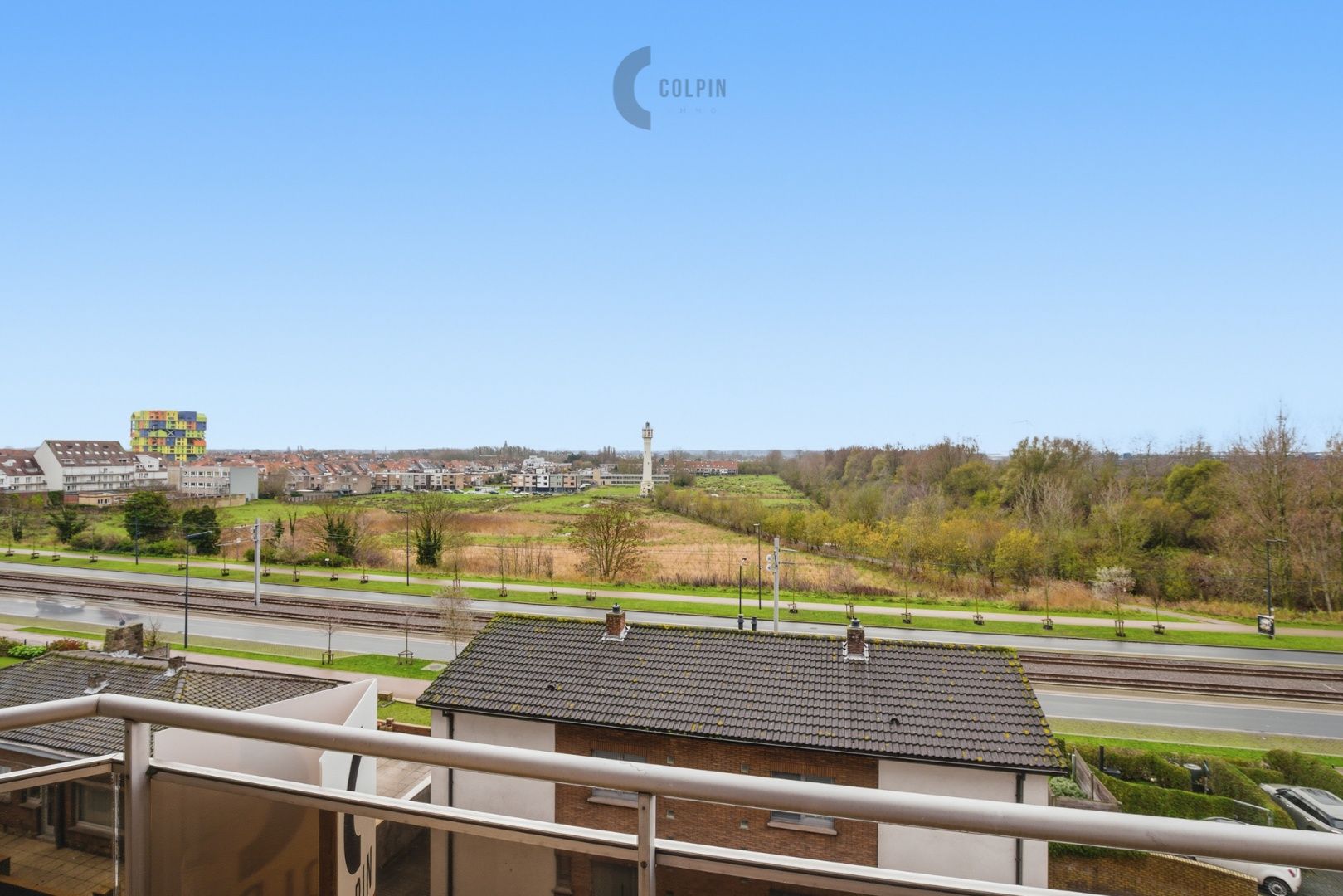 Uniek appartement met frontaal zeezicht én panoramisch uitzicht over “De Baai van Heist” foto 12