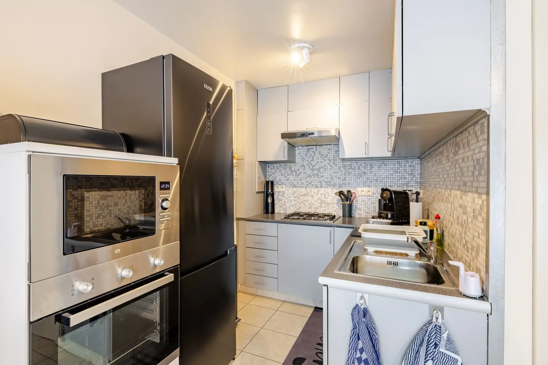 Instapklaar appartement met 2 slaapkamers foto 7