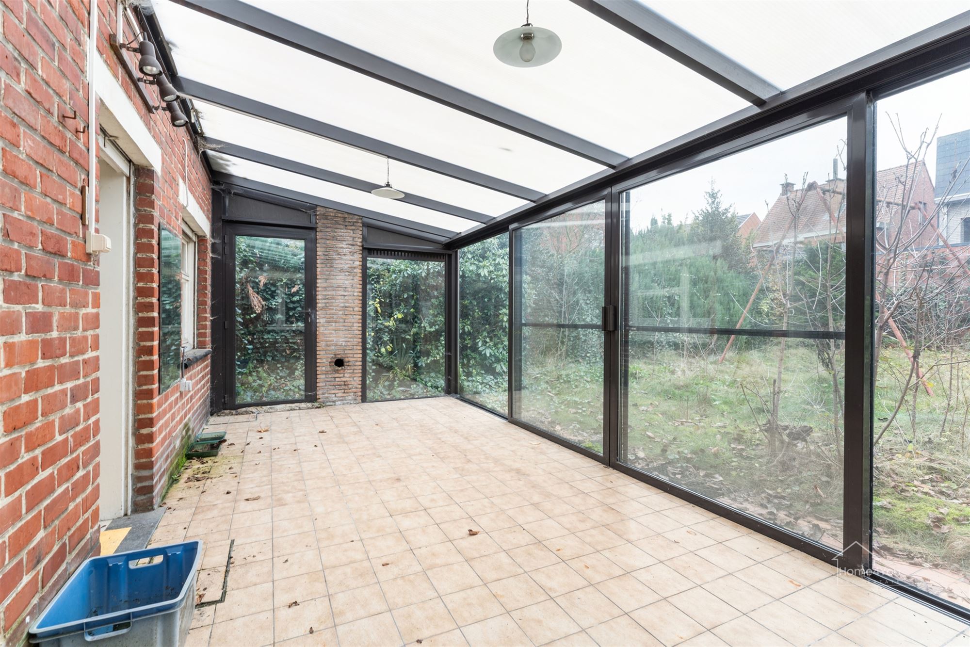 Ruime rijwoning met potentieel op het dorp!  foto 11