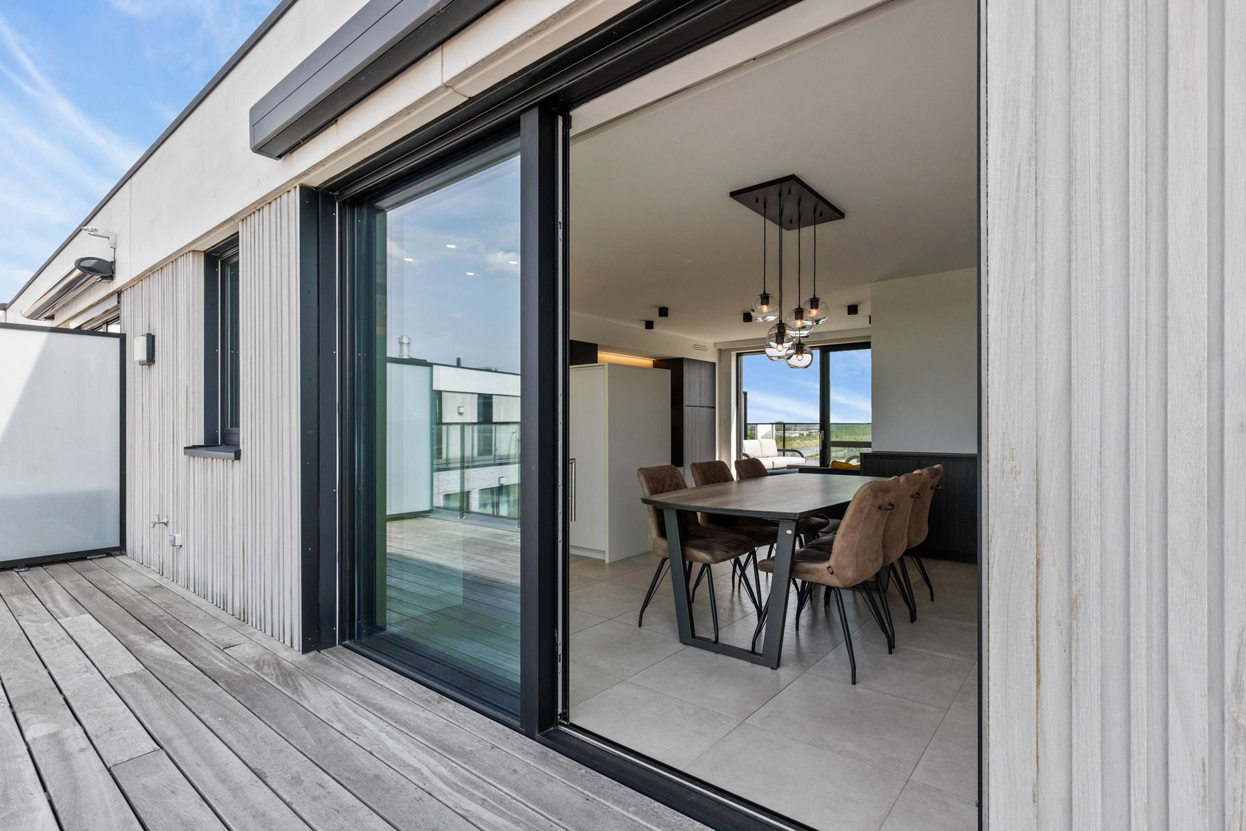 Luxe penthouse met XXL terrassen in centrum Deinze foto 17