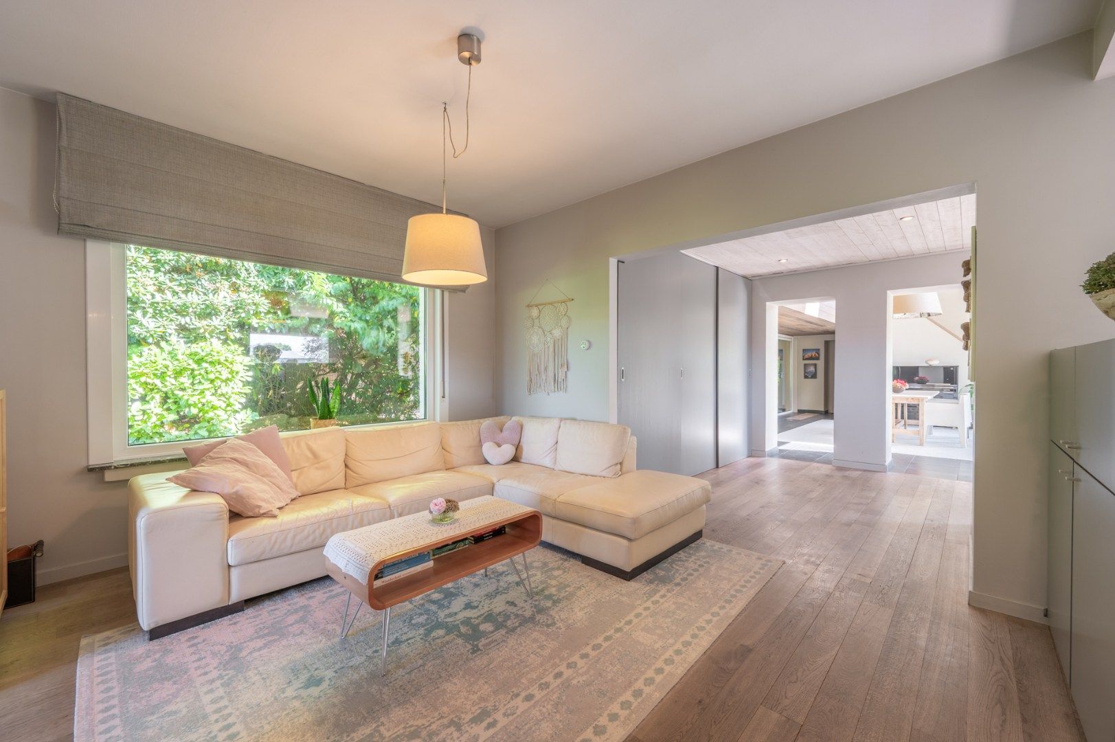 charmante vrijstaande woning in een oase van groen foto 3