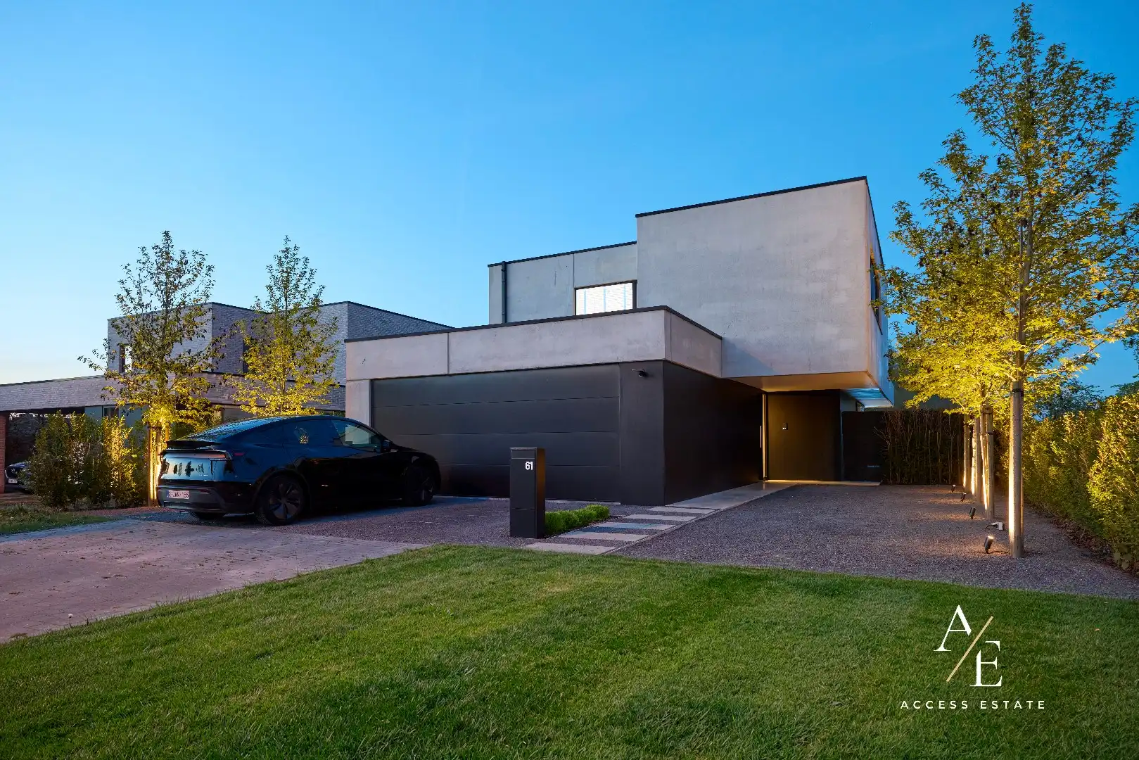 OOSTERZELE - Strakke designvilla met zwembad uit 2020! foto 4