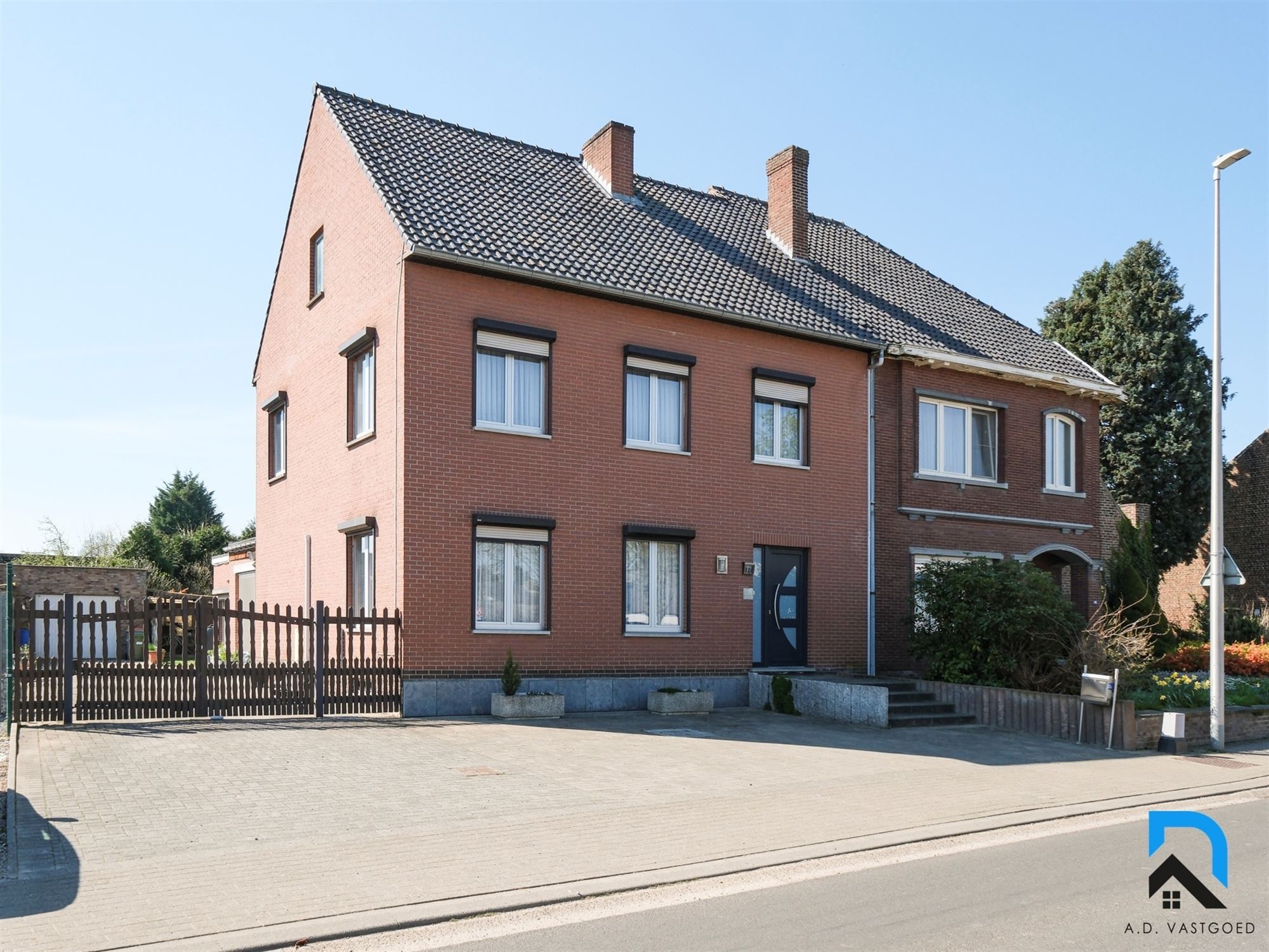 ()=>{if(producerUpdateValueVersion(node),producerAccessed(node),node.value===ERRORED)throw node.error;return node.value} Spurkerweg 12a - 3740 BILZEN-HOESELT