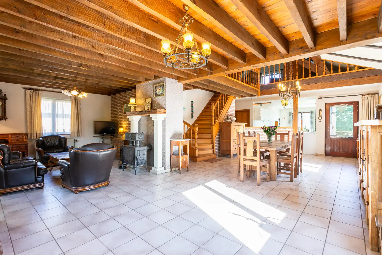 Charmante villa met 3 slpk te Halle foto 7