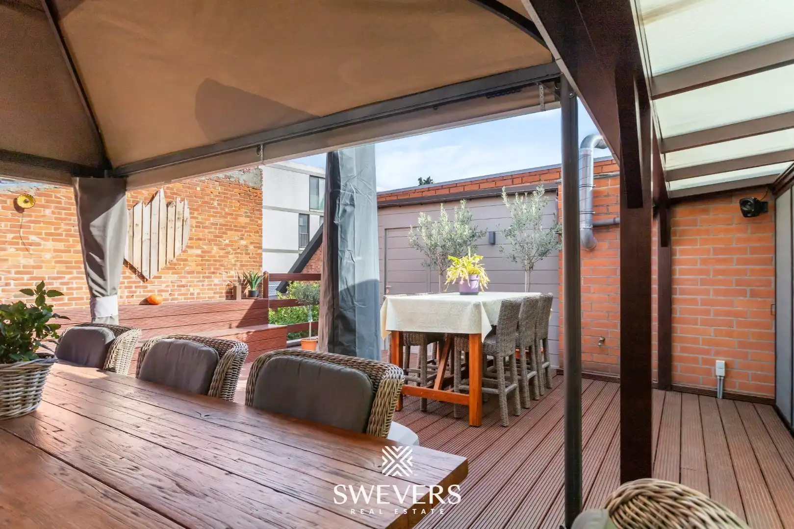 Ruim duplexappartement met grote veranda, riant terras, tuin en garage in hartje Lummen foto 21