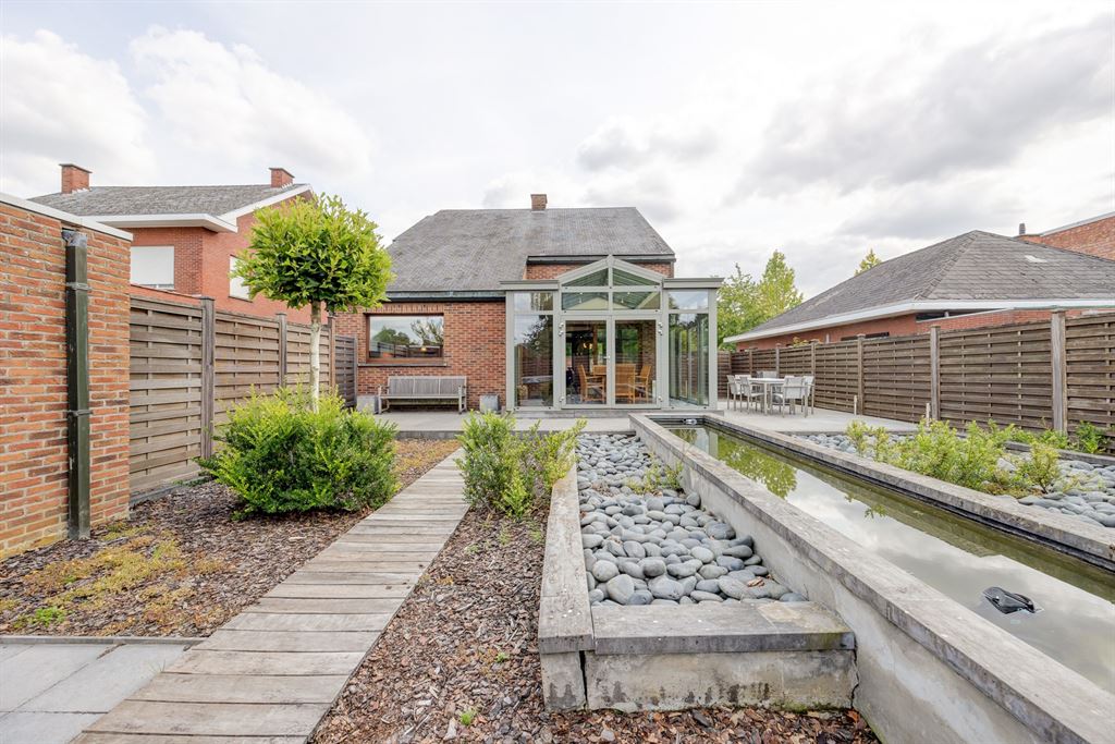 Hoogwaardig afgewerkte, vrijstaande woning  foto 6