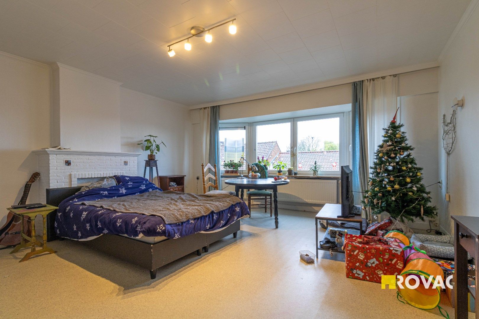 Éénslaapkamer appartement op de 2e verdieping met garage - gelegen op 500 meter van centrum!  foto 3