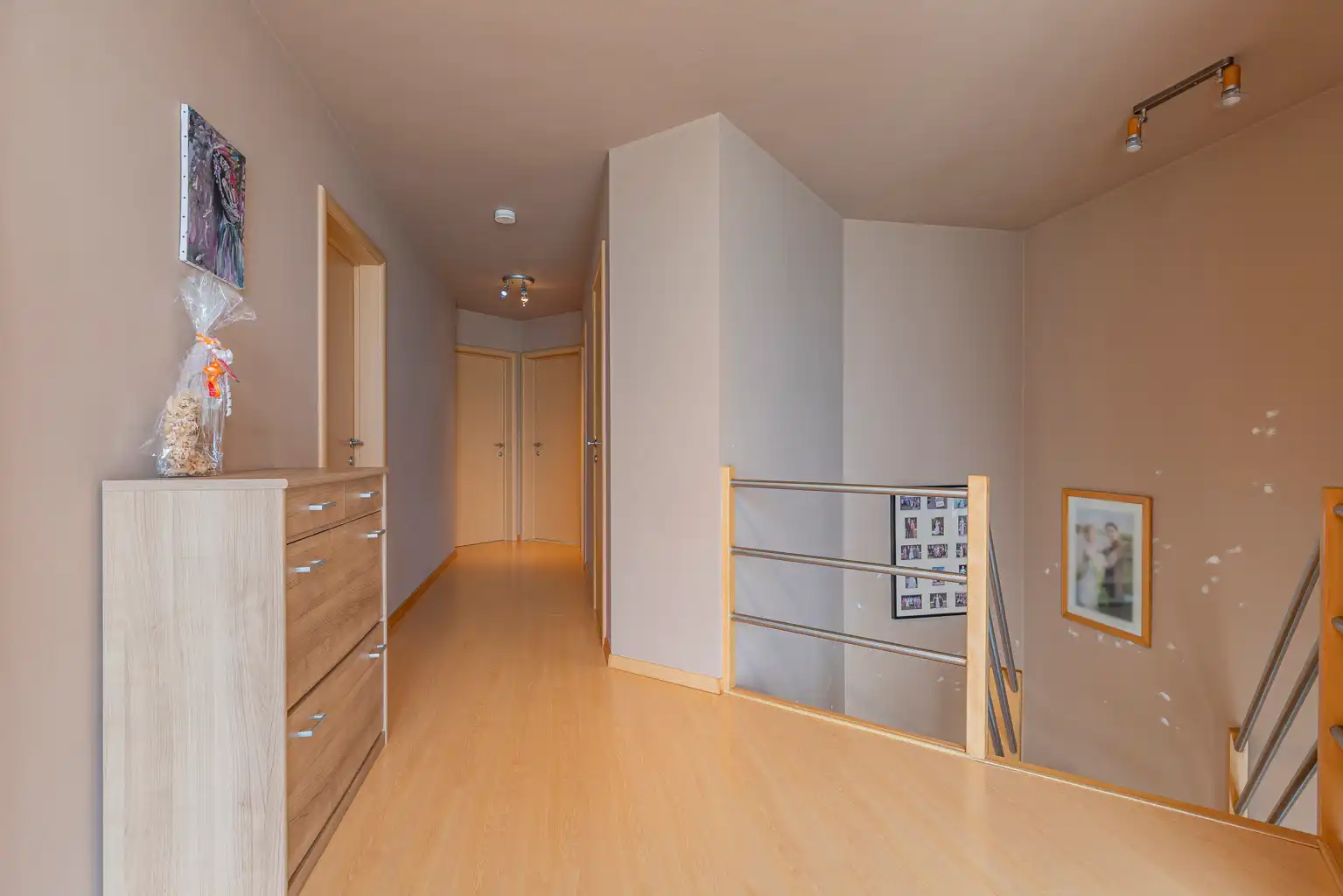 Instapklare gezinswoning met 4 slaapkamers! foto 15