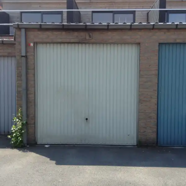 Garage te huur Groenestraat 40/24 - 8800 Roeselare