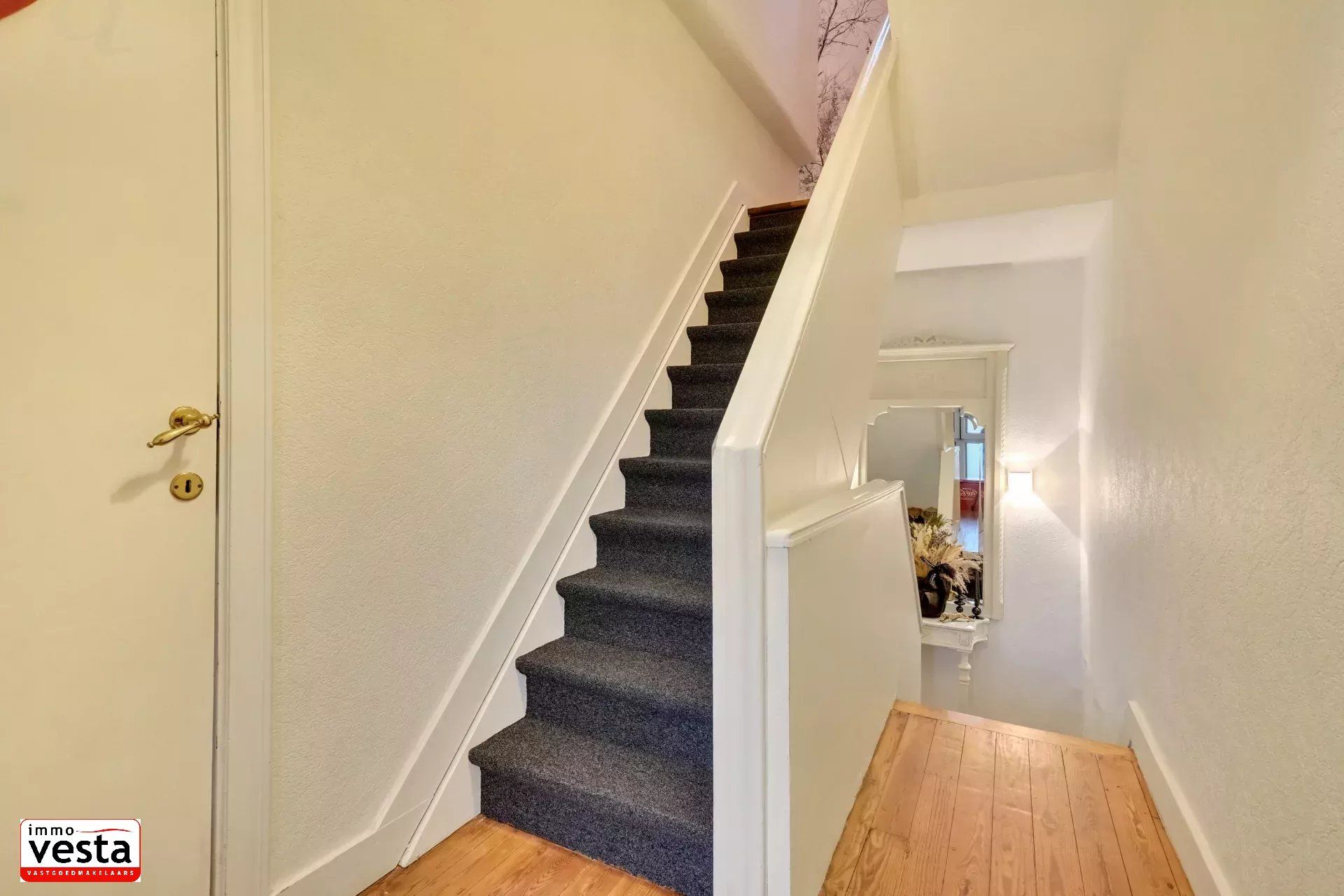 Art-deco stadswoning met ideale ligging foto 13