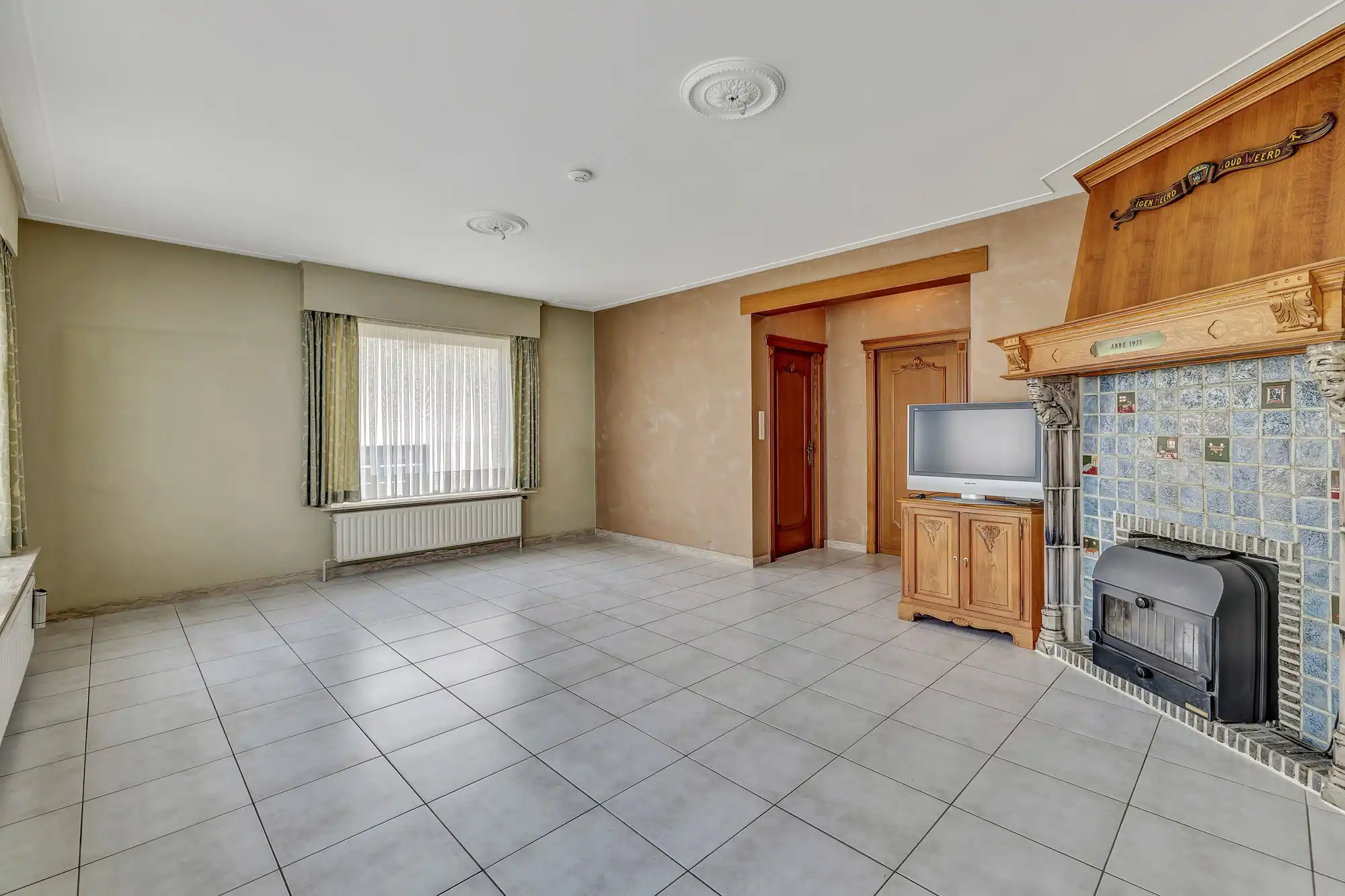 Goed onderhouden woning met garage en tuin foto 3