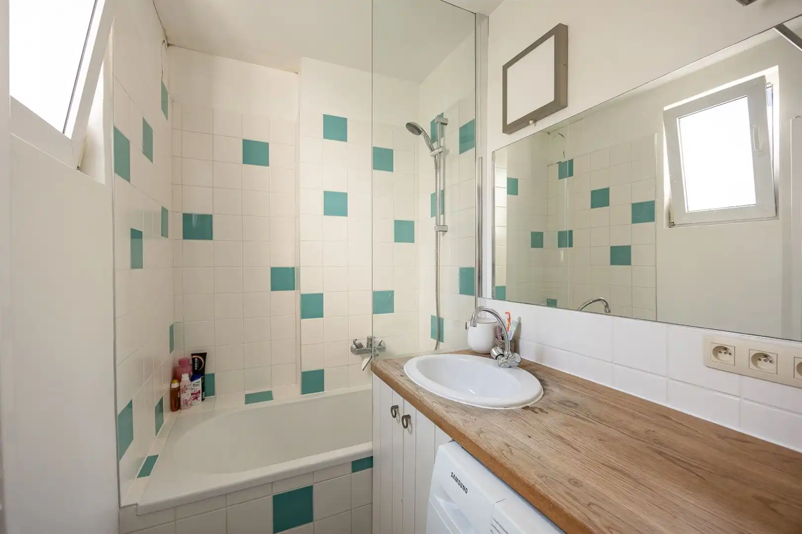 Instapklaar appartement met 1 SLK foto 14