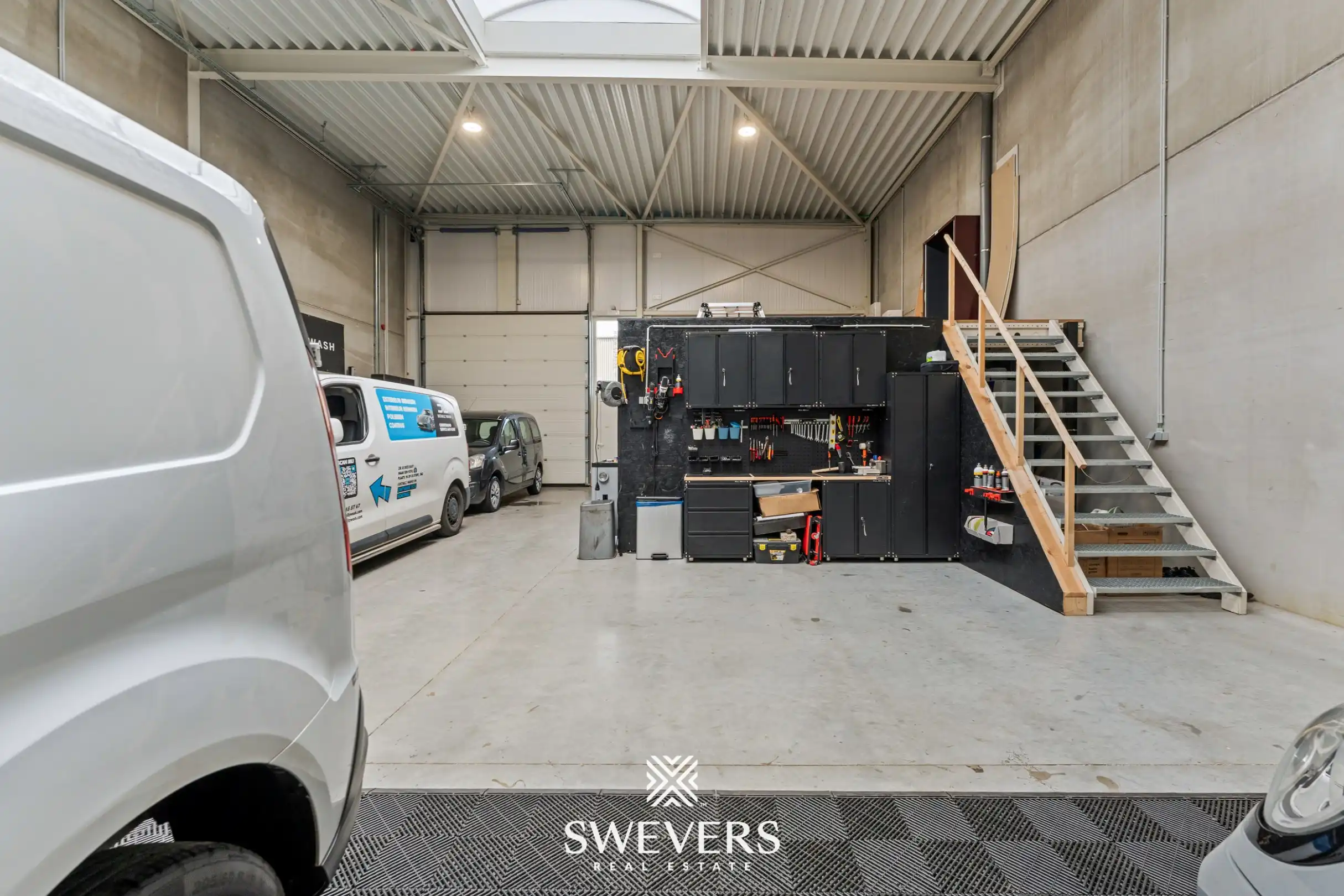Instapklare recente KMO-unit 220m2 te Lummen: ideale opbrengsteigendom of uw eigen activiteit? foto 6